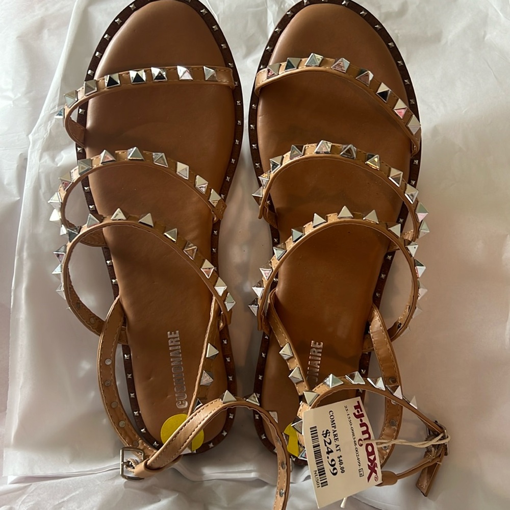 Stud ankle flat sandals